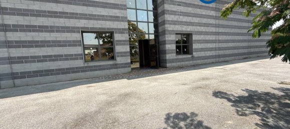 Lagerhaus in Adria, Italy 1400m², Nr. 353479 9