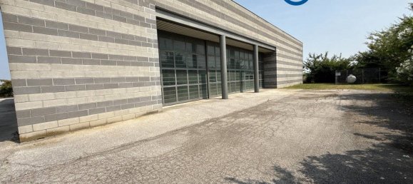 Lagerhaus in Adria, Italy 1400m², Nr. 353479 8