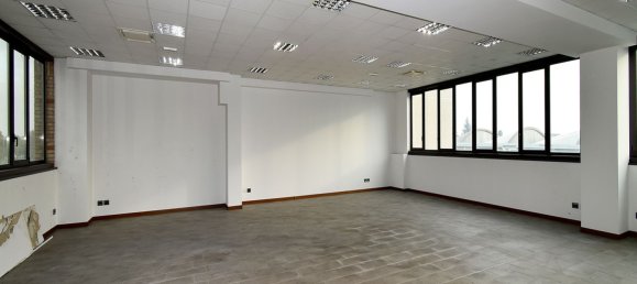 Склад 760м² в Нервьяно, Италия № 34295 19