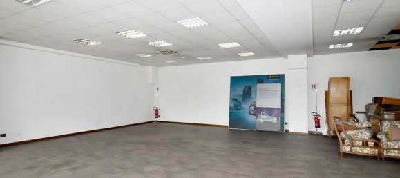 Склад 760м² в Нервьяно, Италия № 34295 15