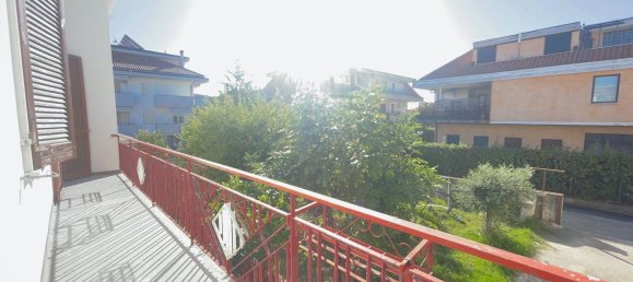 Дом с 10 комнатами в Мартинсикуро, Италия № 118723 10