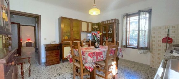 Дом с 10 комнатами в Мартинсикуро, Италия № 118723 11