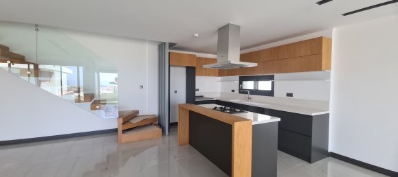 Property 4 chambres à Kusadasi, Turkey No. 22329 10