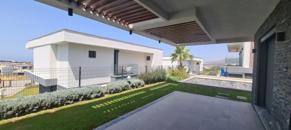 Property 4 chambres à Kusadasi, Turkey No. 22329 5