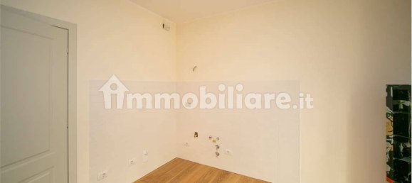 Studio in Turin, Italy No. 270151 9