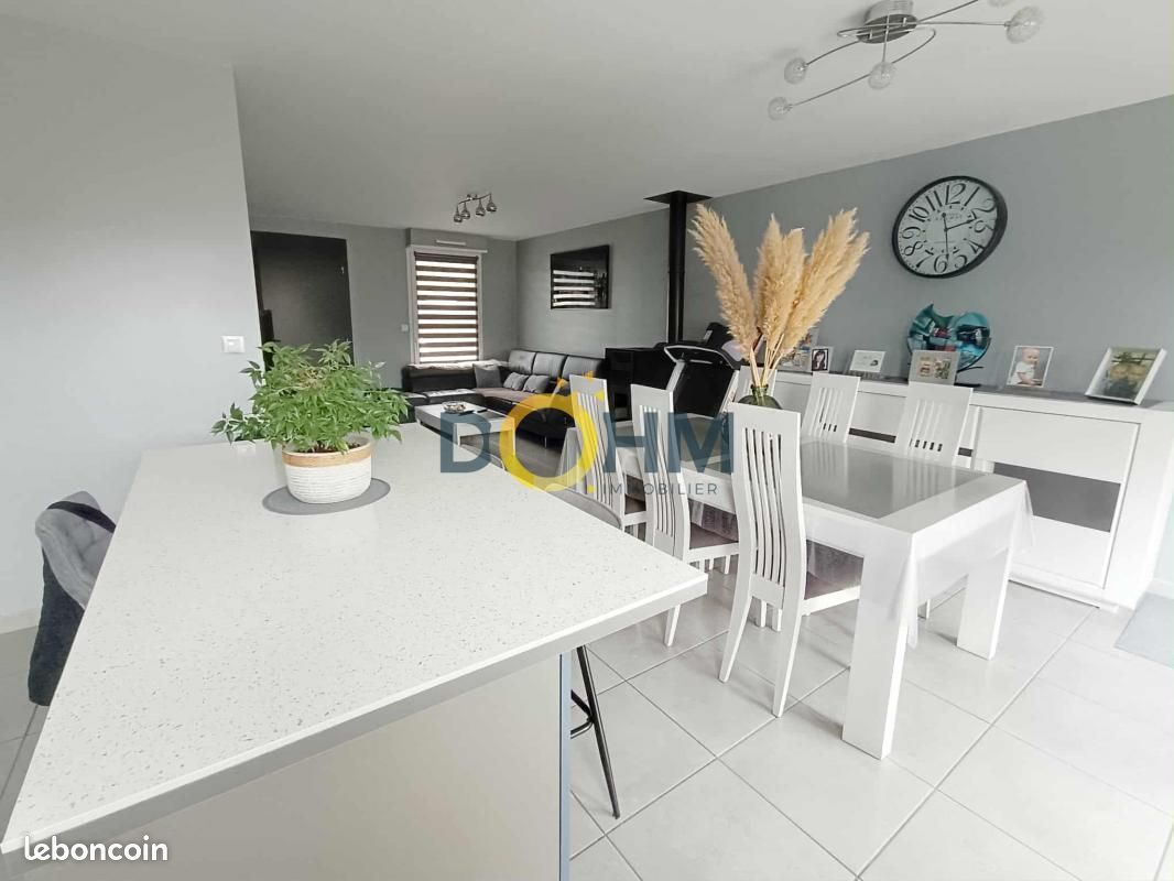 2 bedrooms House in Haisnes, France No. 330326