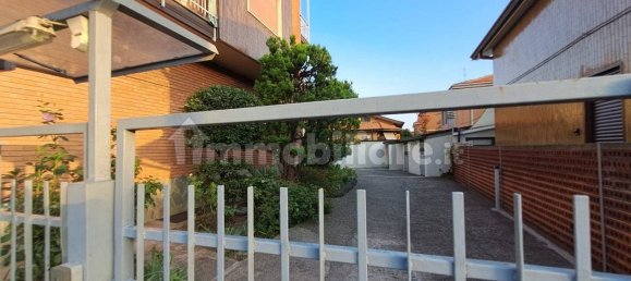 2 bedrooms Apartment in Cinisello Balsamo, Italy No. 337061 25