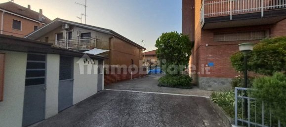 2 bedrooms Apartment in Cinisello Balsamo, Italy No. 337061 22