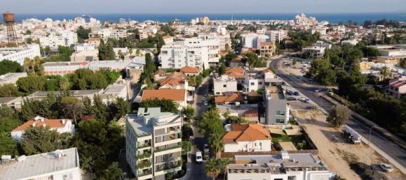 4 bedrooms Penthouse in Limassol, Cyprus No. 19549 3