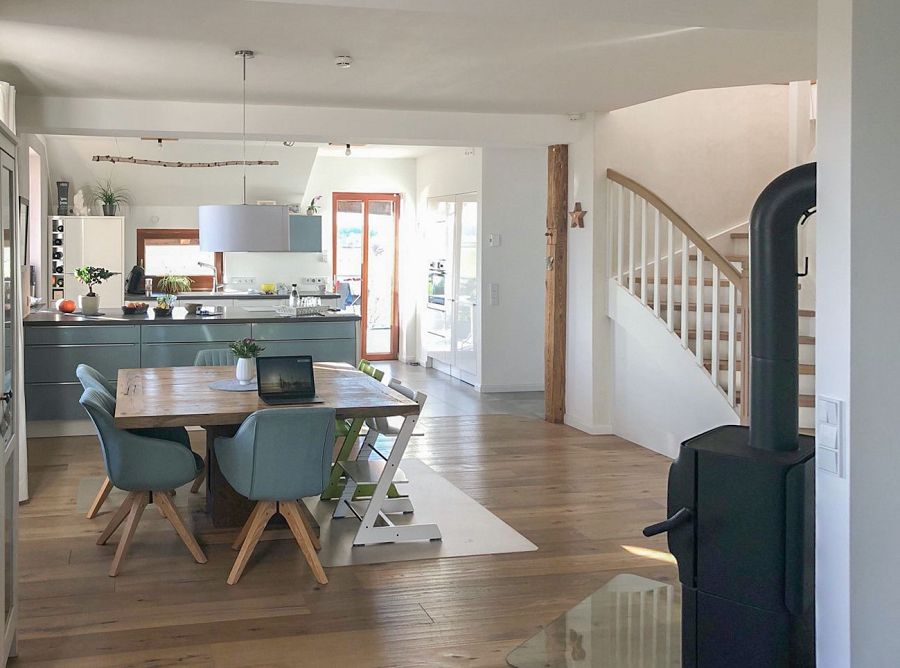 6 rooms Building in Luneburg, Germany No. 183866