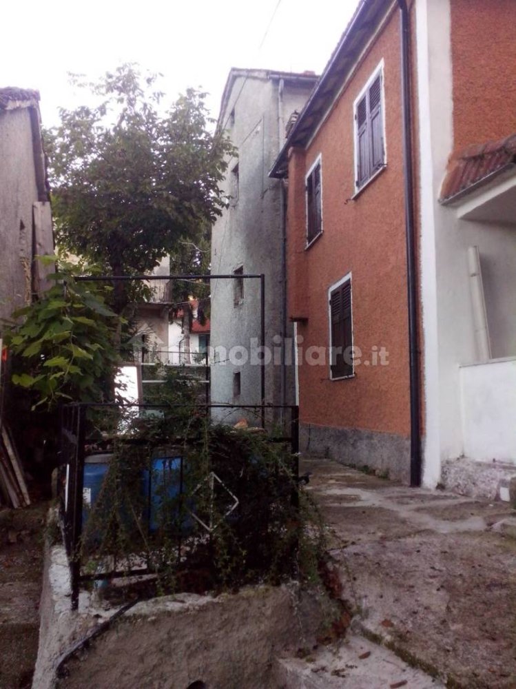 2 Schlafzimmer Haus in Vobbia, Italy, Nr. 209758