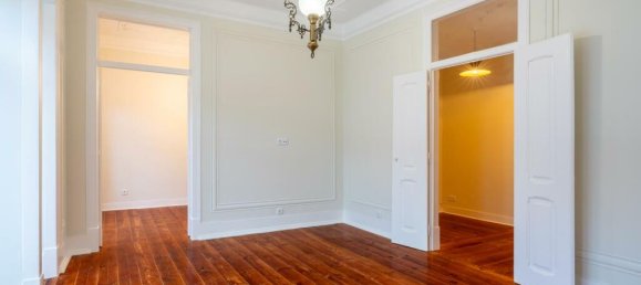 4 bedrooms Apartment in Lisbon, Portugal No. 101196 12