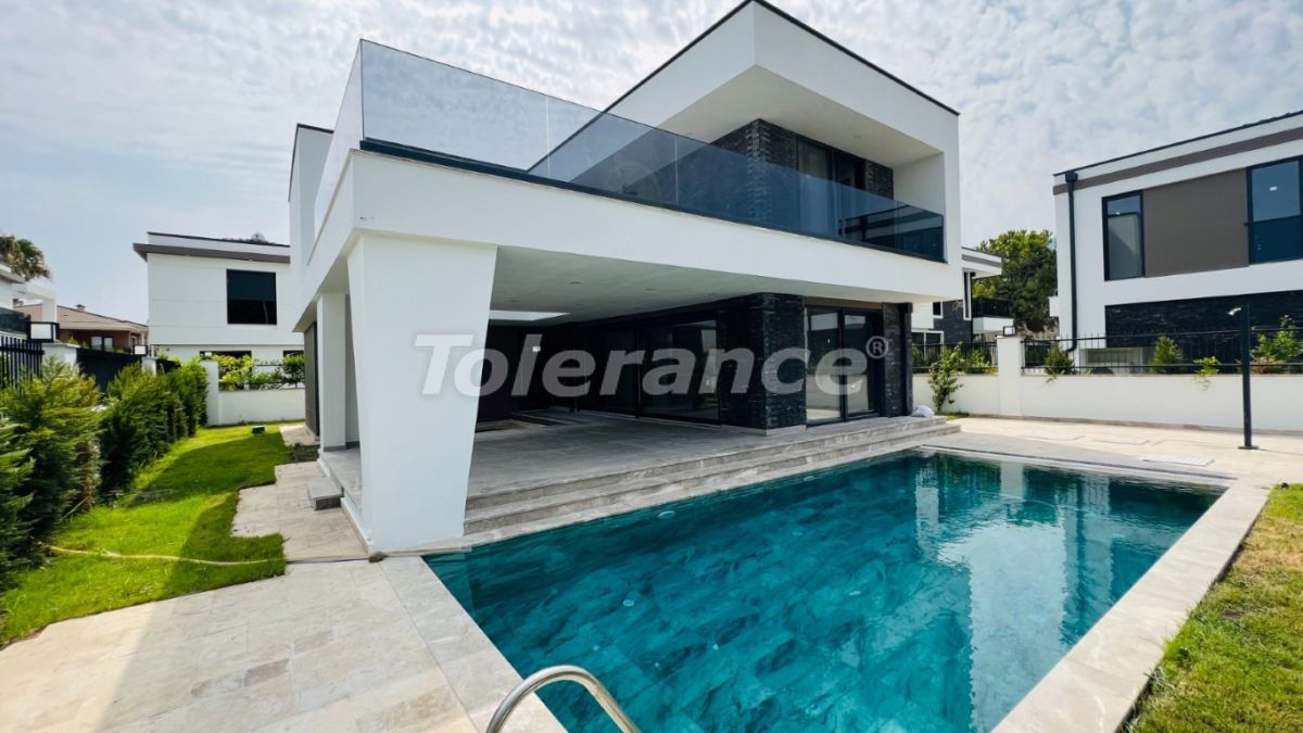 Villa de 4+1 en Kemer, Turkey No. 14332
