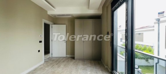 Villa de 4+1 en Kemer, Turkey No. 14332 19