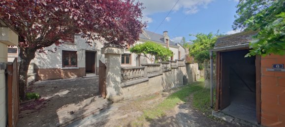 2 bedrooms House in Beaumont-en-Veron, France No. 89122 6