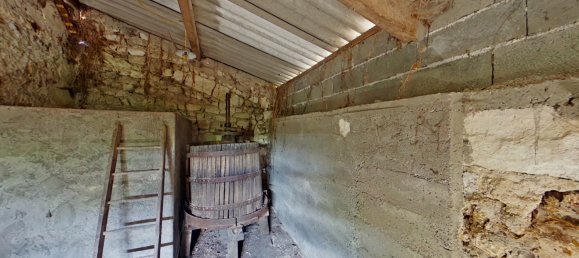 2 bedrooms House in Beaumont-en-Veron, France No. 89122 8