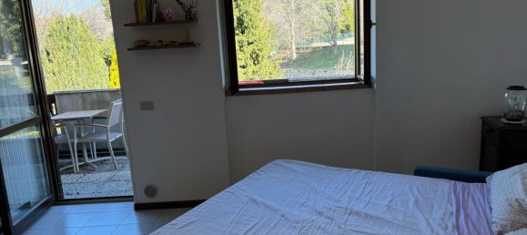 Studio in Brenzone, Italy No. 71162 12