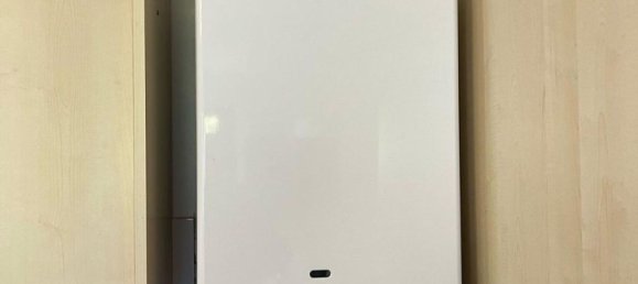 Studio in Brenzone, Italy No. 71162 6