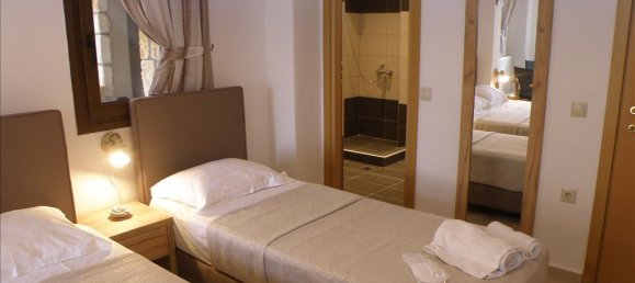 Propiedad comercial de 3 dormitorios en Chalkidiki, Greece No. 4150 16