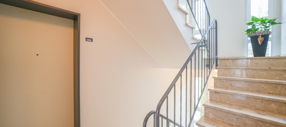 Studio in Monchengladbach, Germany No. 81452 2