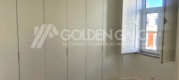 3 bedrooms Apartment in Lisbon, Portugal No. 141620 11