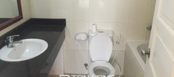 4 bedrooms Apartment in Tay Ho, Vietnam No. 3268 10