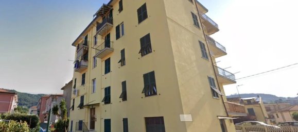 3 Schlafzimmer Wohnung in La Spezia, Italy, Nr. 341390 3