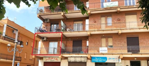 4 bedrooms Apartment in Lariano, Italy No. 338017 12