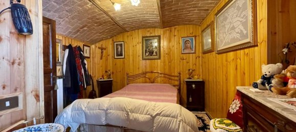 6-Zimmer Haus in Fagnano Alto, Italy, Nr. 175605 2