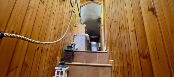 6-Zimmer Haus in Fagnano Alto, Italy, Nr. 175605 11