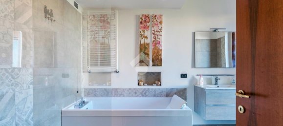 7 rooms Villa in Lazise, Italy No. 113512 21