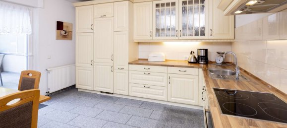 10 rooms Townhouse in Essen, Germany No. 371913 14