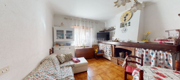 Apartamento de 5 divisões em Ladispoli, Italy N.º 198004 2