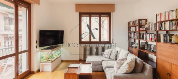 3 bedrooms Penthouse in Varese, Italy No. 4216 68