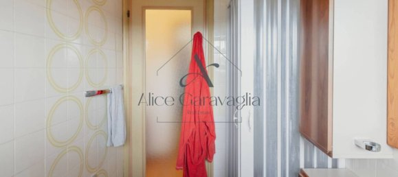 3 bedrooms Penthouse in Varese, Italy No. 4216 27