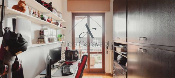 3 bedrooms Penthouse in Varese, Italy No. 4216 23