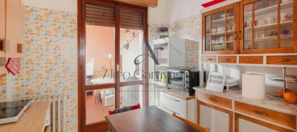 3 bedrooms Penthouse in Varese, Italy No. 4216 9
