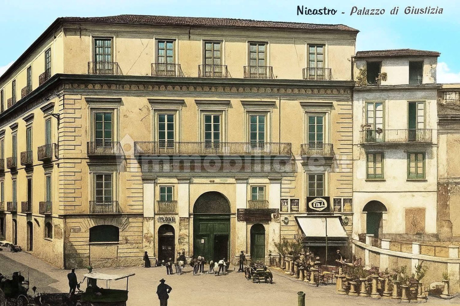 5 rooms Building in Lamezia Terme, Italy No. 348058