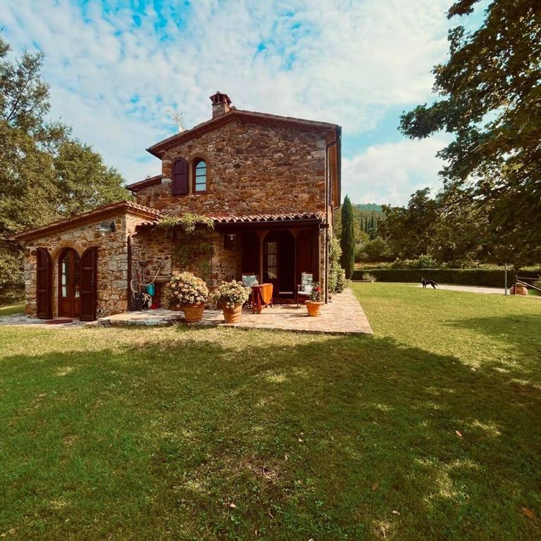 4 bedrooms House in Sorano, Italy No. 337268