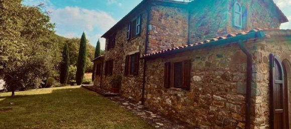 4 bedrooms House in Sorano, Italy No. 337268 5