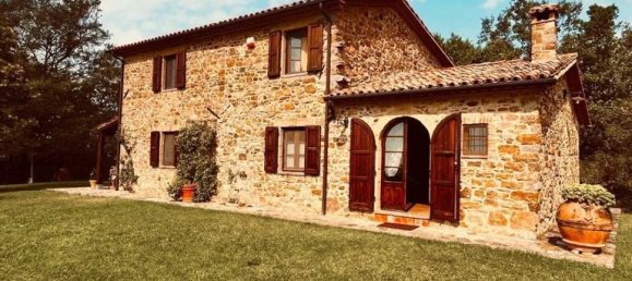 4 bedrooms House in Sorano, Italy No. 337268 3