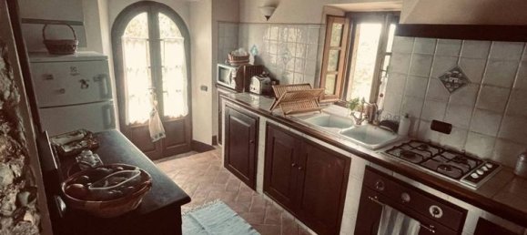 4 bedrooms House in Sorano, Italy No. 337268 42