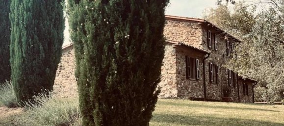 4 bedrooms House in Sorano, Italy No. 337268 8