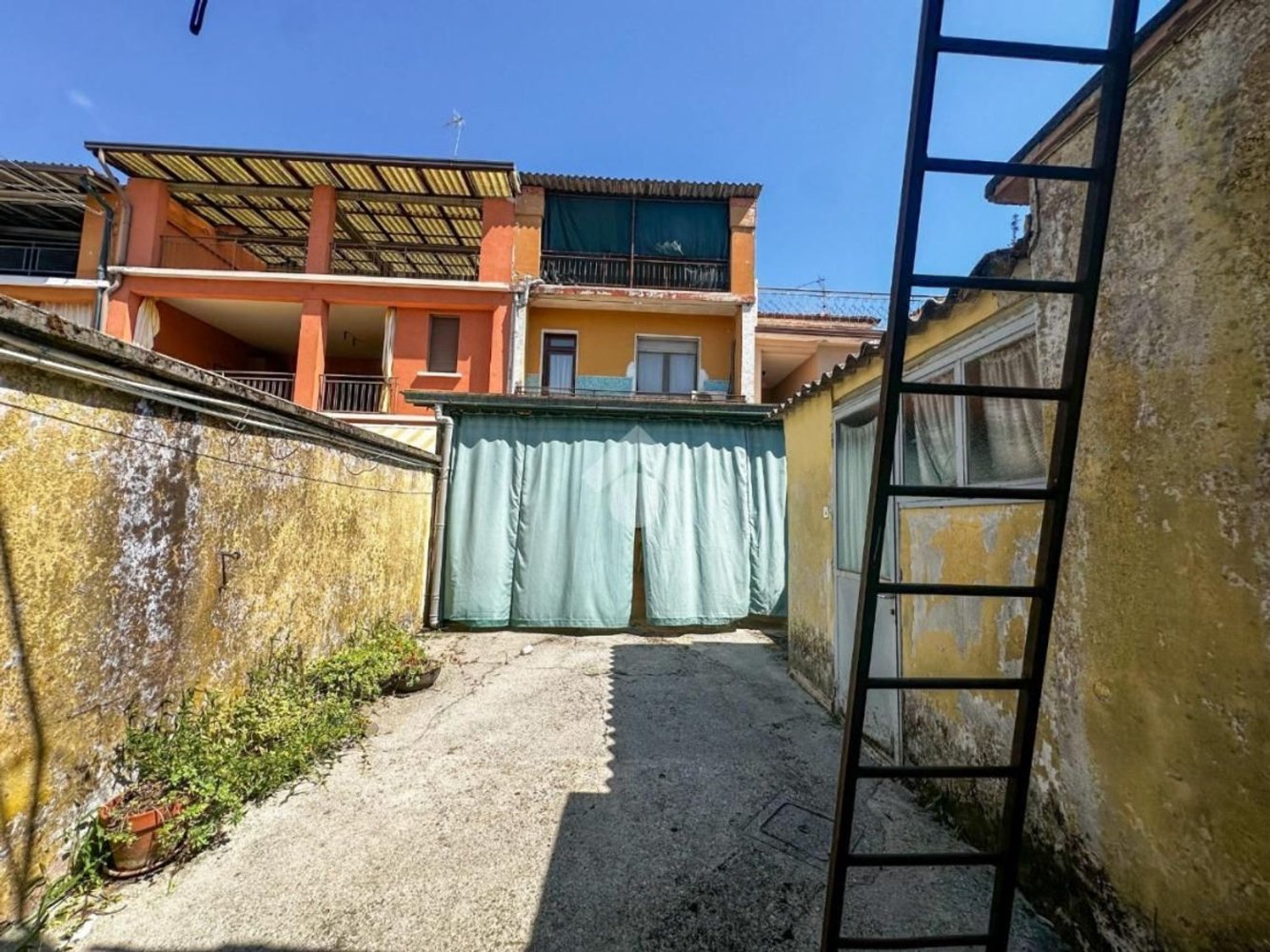 5-salle Maison à Manerbio, Italy No. 286151