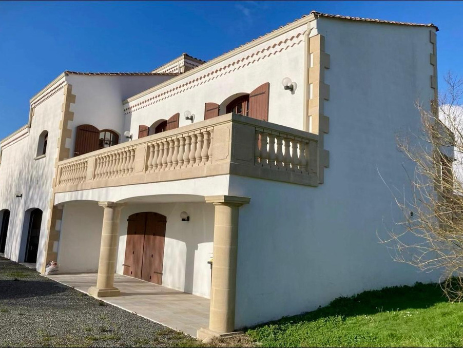 3 bedrooms House in Pauillac, France No. 292838