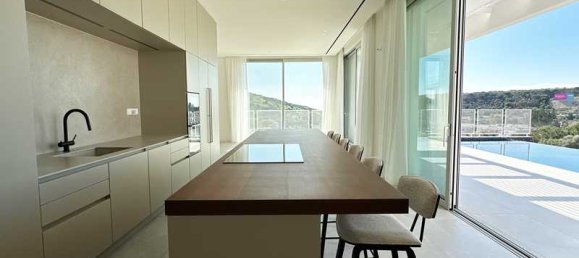 Villa de 7 dormitorios en Agios Tychonas, Cyprus No. 19861 14