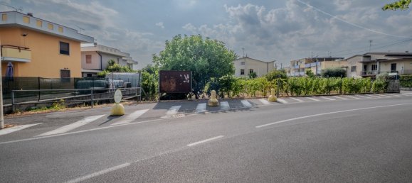 700m² Land in Castel Goffredo, Italy No. 311267 4