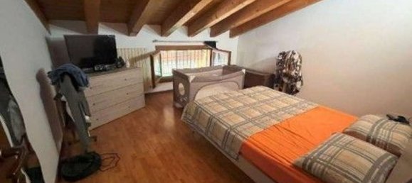 Apartamento de 3 divisões em Santa Maria di Sala, Italy N.º 15464 11