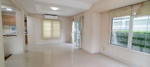 3 chambres Maison à Bang Yai, Thailand No. 67949 7