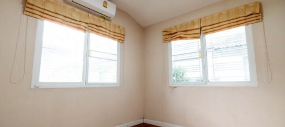 3 chambres Maison à Bang Yai, Thailand No. 67949 16